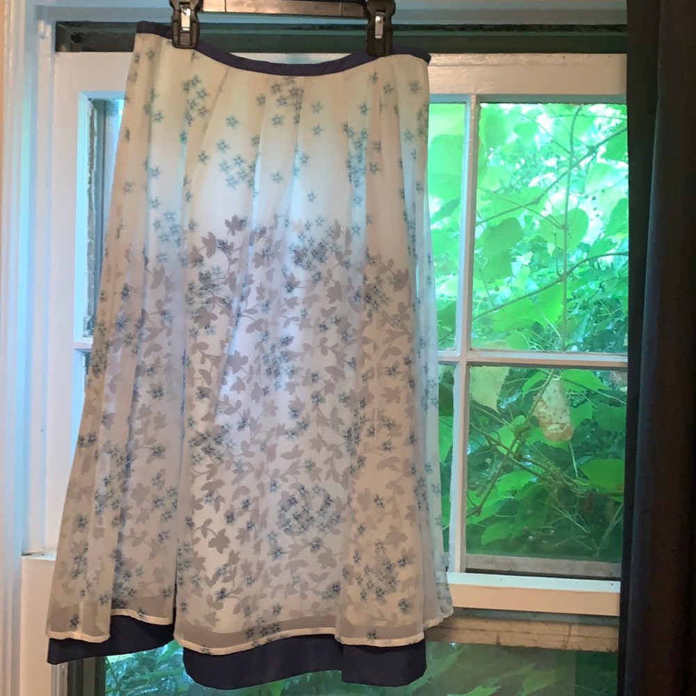 J.Jill full and layered skirt, size 4